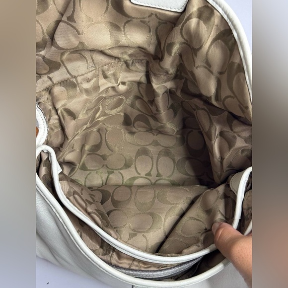 Coach Y2K SoHo White/Brown Leather Shoulder Bag - Picture 12 of 12